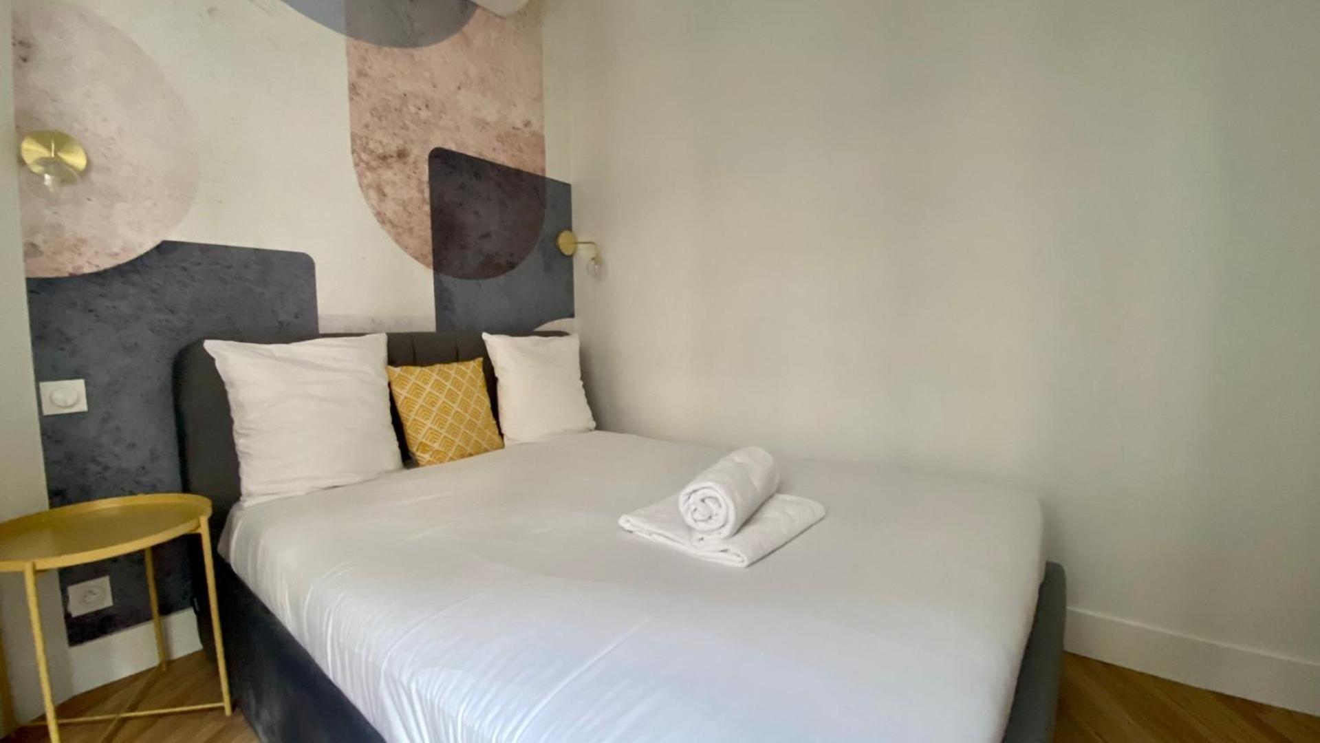 Appartement Lumineux Proche Saint-Lazare - 8P Paris Exteriör bild