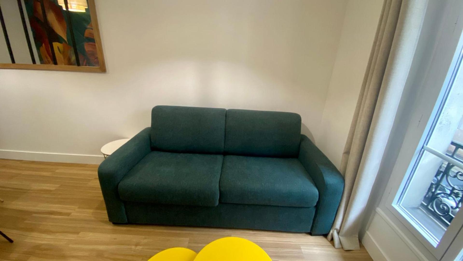 Appartement Lumineux Proche Saint-Lazare - 8P Paris Exteriör bild
