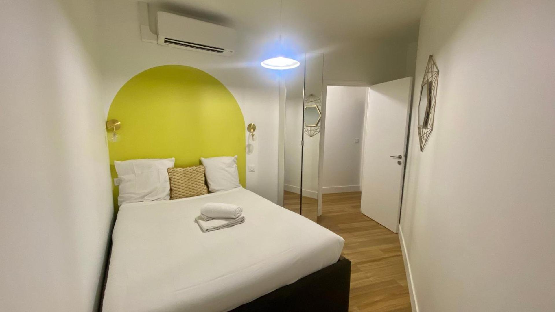 Appartement Lumineux Proche Saint-Lazare - 8P Paris Exteriör bild